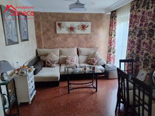 Zweistöckige Wohnung  Baritono jose maria agular blanco. Duplex en miralbaida