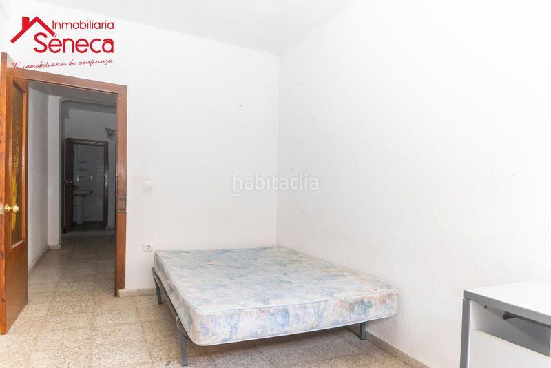 Foto 8e0d9be4-c6e8-4201-ae9d-e5db927b4d9f. Pis a Ciudad Jardín - Zoco Córdoba