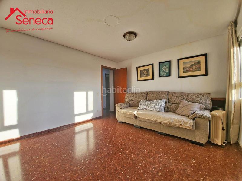 Foto f375a8a7-24e9-4946-b327-d399c4751fbc. Appartamento con riscaldamento in Ciudad Jardín - Zoco Córdoba