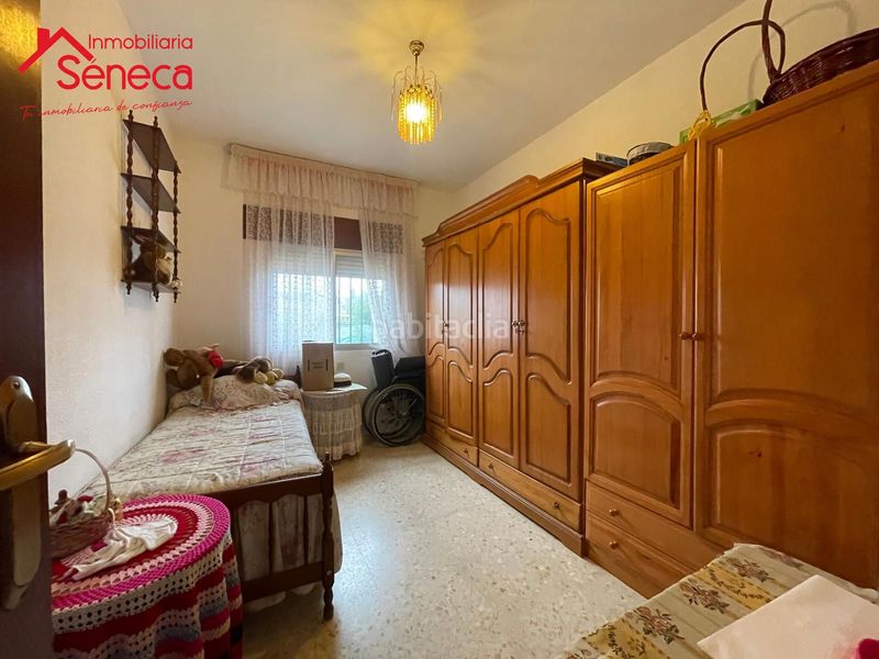 Foto 2bb73598-bfae-45d4-8961-a90556653e7b. Xalet amb calefacció aparcament piscina a El Higuerón Córdoba