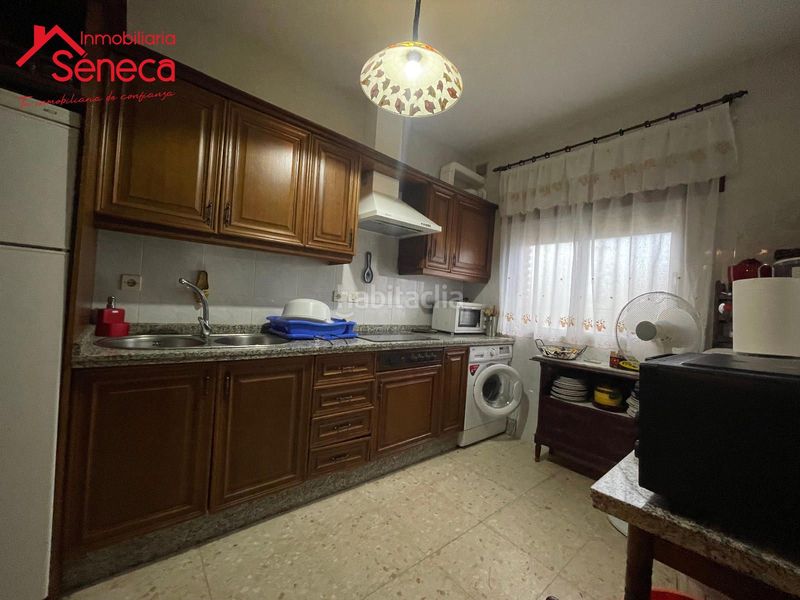 Foto cbb3fbdf-fe78-4849-a38e-009d2725a500. Xalet amb calefacció aparcament piscina a El Higuerón Córdoba