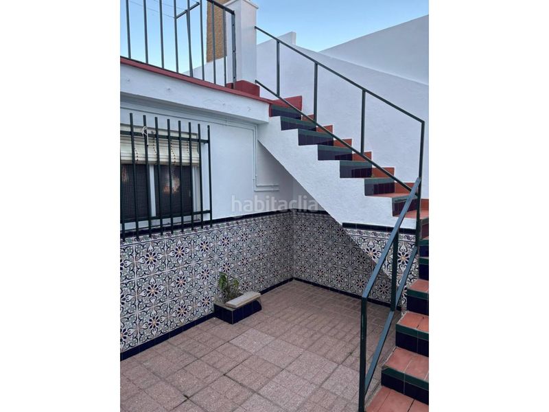 Foto 7caddd29-ac9a-43ec-9579-0601daba0b0d. Casa amb aparcament a San Bartolomé de la Torre