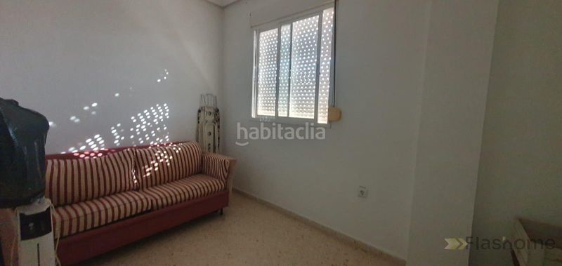 Foto ae6f8880-d525-429a-88e1-0186196c77e3. Casa adossada amb calefacció aparcament a Maria Auxiliadora - Barriada de Llera Badajoz