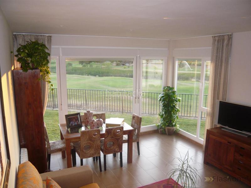 Foto 336b89f3-babc-4350-b34f-1b598ff6e199. House with parking in Golf Guadiana Badajoz