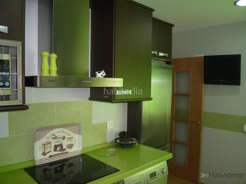 Foto 65ca77ea-fec8-498e-91af-253d5af32085. House with parking in Golf Guadiana Badajoz