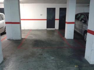 Car parking in Santa Amalia. Badajozgaraje