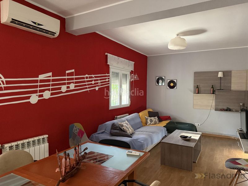 Foto e566a276-da67-4911-87d8-bd953c1ad024. Casa amb aparcament piscina a Santa Amalia
