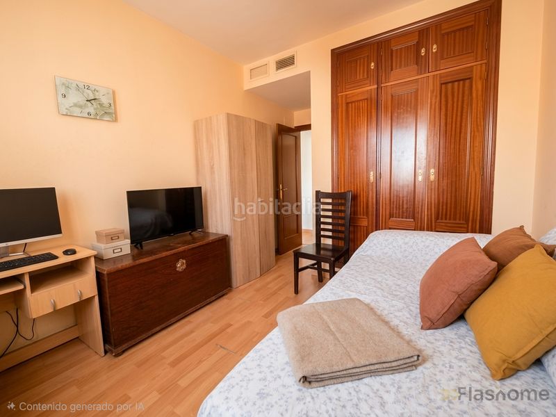 Foto b5ebdd0c-0d31-483e-a413-e9b6de655bb8. Apartment with parking in Carretera de Sevilla - Los Montitos Badajoz