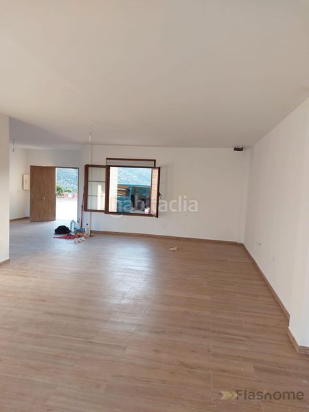 Foto a174604d-05f5-46ef-903d-c063b6329e7a. Xalet amb aparcament piscina a Sedella