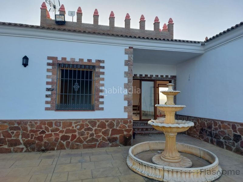 Foto a320274d-5ce5-495a-bc59-25a30f4a97c1. Xalet amb aparcament piscina a Sedella