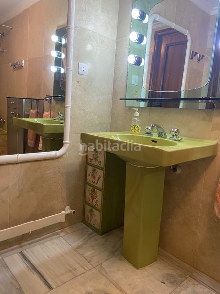Foto 0f0141a2-d87a-46c6-9c9b-c77b174bb2d3. Rent flat with heating pool in Playa Levante Benidorm