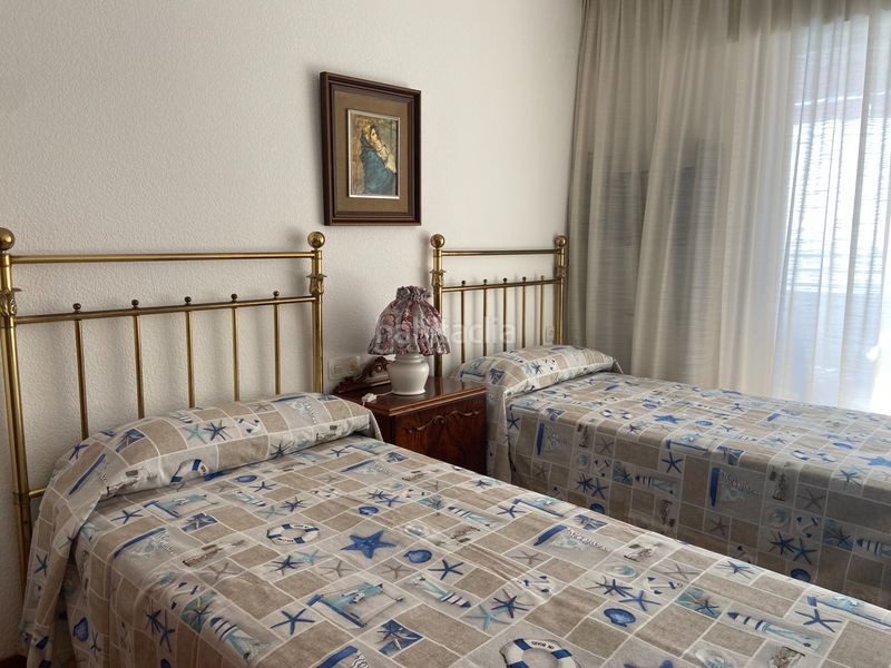 Foto 2c5971d5-5b41-4f72-bd6d-180e3920241c. Rent flat with heating pool in Playa Levante Benidorm