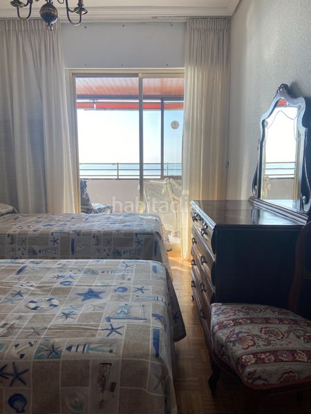 Foto 503d9870-4c5d-4cdc-a42d-a52043e4d209. Rent flat with heating pool in Playa Levante Benidorm
