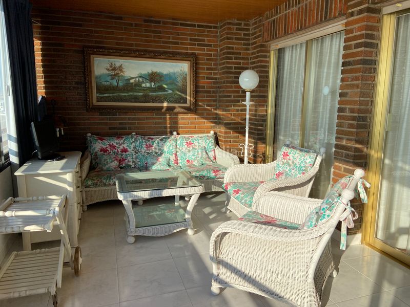 Foto d4254363-37ca-44a7-be93-a3695ee58121. Rent flat with heating pool in Playa Levante Benidorm