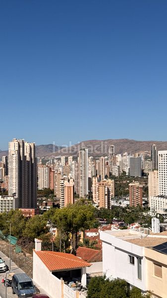 Foto a48566c2-249f-43d4-b046-132b2143833d. House with fireplace heating parking pool in Sierra Helada Benidorm