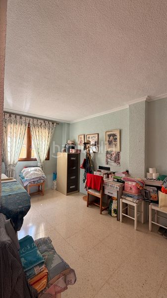Foto bce76117-b83c-4878-bba4-73e9ab3250fc. House with fireplace heating parking pool in Sierra Helada Benidorm