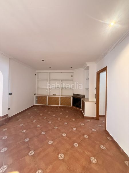 Foto d3b5e2ed-e9e7-4787-bab0-bb4c9c2d4c93. Affitto casa con camino riscaldamento in Rincón Alto Benidorm