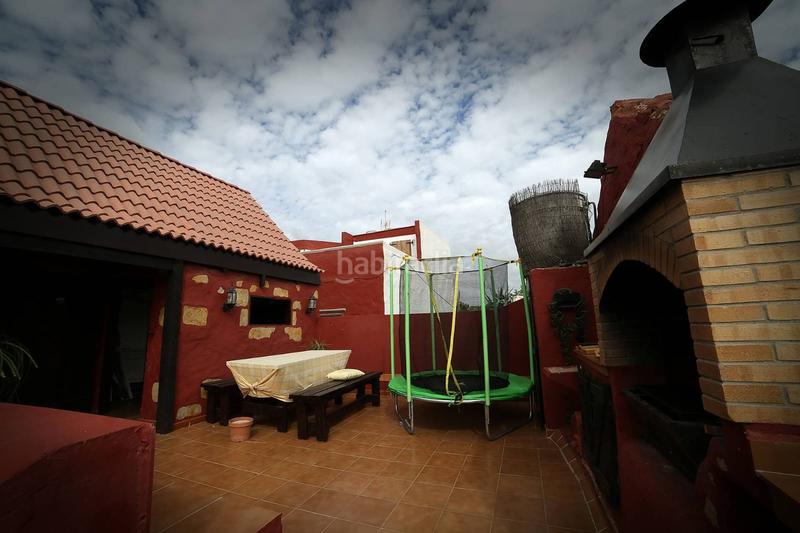 Foto 238e441b-7a75-4fc1-ba02-b69e5790fd99. Casa pareada casa terrera en el Sequero, en Sequero Ingenio