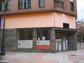 Location Local commercial à N/a. Local comercial acondicionado en el centro