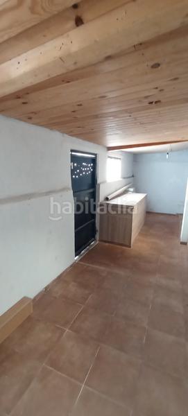 Foto f4143a78-31ad-423b-9fb3-0313b658a46e. Casa adossada amb calefacció a Molinaseca