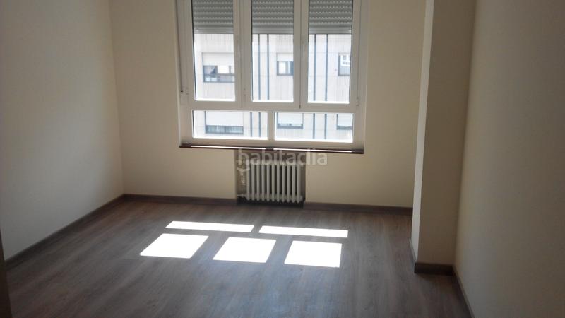 Foto 22bcf9e9-b2f0-41c4-bcd5-85b43642f4b4. Alquiler piso en Centro Ponferrada