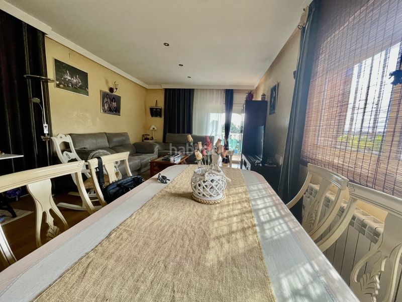 Foto e7fa8a19-57e3-4366-84d3-701d4f21eefe. House with heating parking pool in Sant Esteve Sesrovires