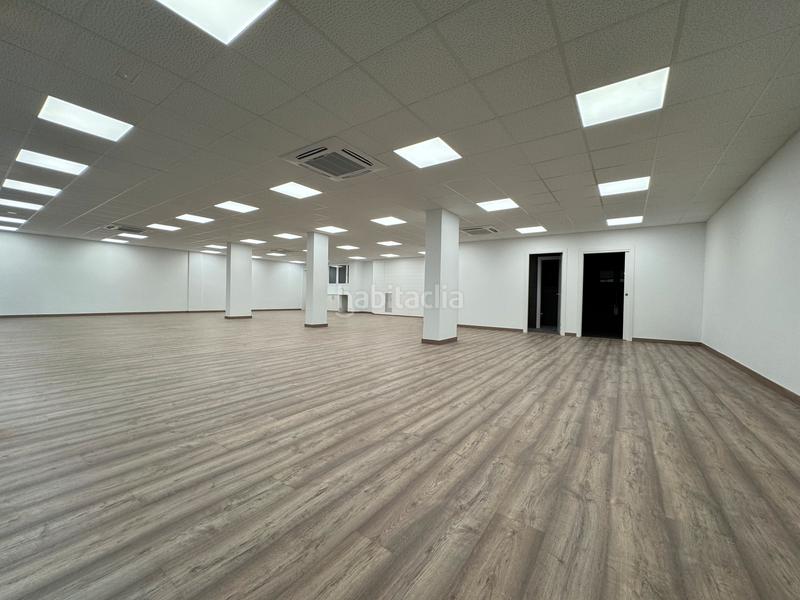 Foto 9cfbc6c6-4dbd-4b25-bf7a-d48e8054ba2f. Lloguer oficina amb calefacció aparcament a Sant Gervasi - Galvany Barcelona