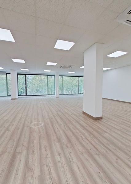 Foto e18026fa-ba20-4f75-a2e6-578cbf4b32a4. Lloguer oficina amb calefacció aparcament a Sant Gervasi - Galvany Barcelona