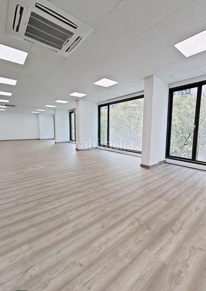 Foto 156b21b5-3f13-4822-98e0-3b215001449a. Location bureau avec chauffage parking dans Sant Gervasi - Galvany Barcelona