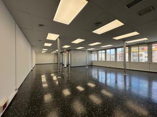 Lloguer Oficina  Carrer de galileu. Oficina difana de 230m2