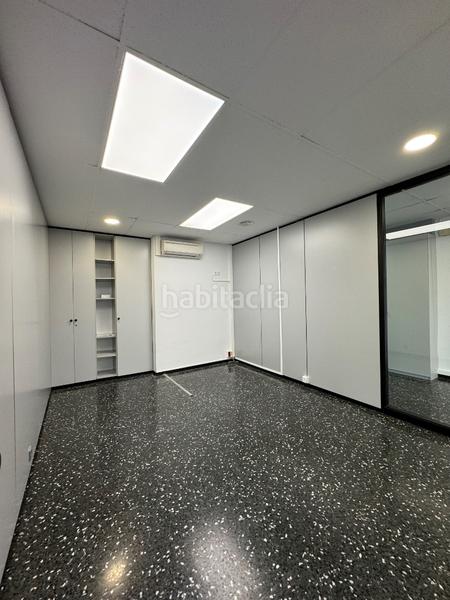 Foto 44eac40d-c228-45f6-bf19-ed76cc04f2b5. Miete büro in Barri de les Corts Barcelona
