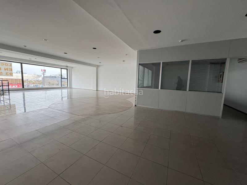 Foto 85c26e23-0e91-4ebb-9b83-7d795950f0cb. Rent business premise in avinguda corts catalanes 2 in Sant Cugat del Vallès