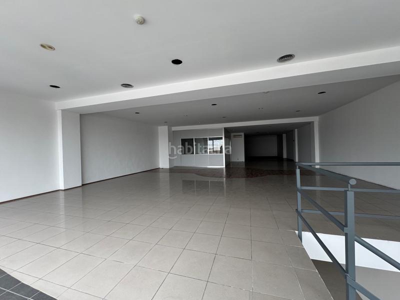 Foto 872274d5-1892-40a0-9fa3-535b4c58eed0. Rent business premise in avinguda corts catalanes 2 in Sant Cugat del Vallès