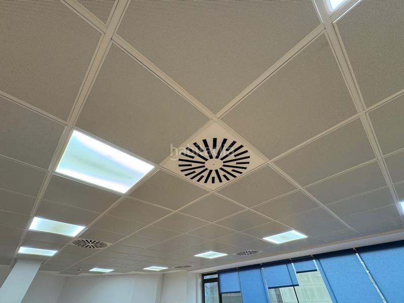 Foto 319667a3-9ca9-41f2-8c3d-85f692a67b34. Rent office space in avinguda corts catalanes 2 in Sant Cugat del Vallès