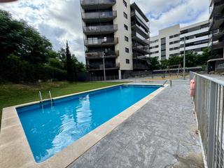 Appartement  Carrer de sant gabriel. Piso seminuevo impecable de 2 dormitorios con 2 baños y terraza.