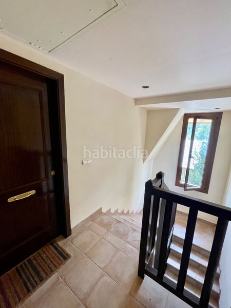 Foto b025b11b-8a1d-49f5-a753-4a4a6ffffd7f. Lloguer apartament amb xemeneia calefacció aparcament a Molina (La)