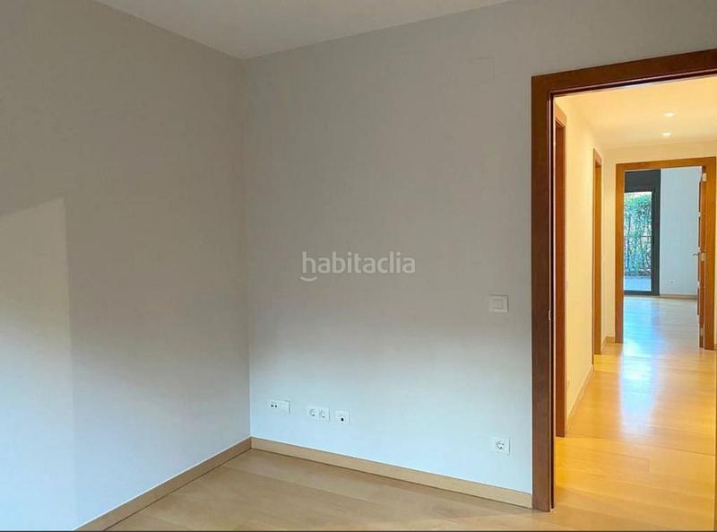 Foto 3bb736ce-6e66-49d4-b057-cb0694bd6cfb. Erdgeschoss in carrer de sant francesc xavier 19 in Sant Cugat del Vallès