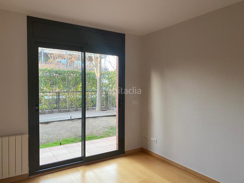 Foto 578fcfc3-b6f4-4907-af36-dc17f72dc572. Erdgeschoss in carrer de sant francesc xavier 19 in Sant Cugat del Vallès