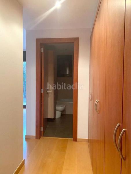 Foto 5a2ba1d0-d96a-4133-b3b4-25323a4dd112. Erdgeschoss in carrer de sant francesc xavier 19 in Sant Cugat del Vallès