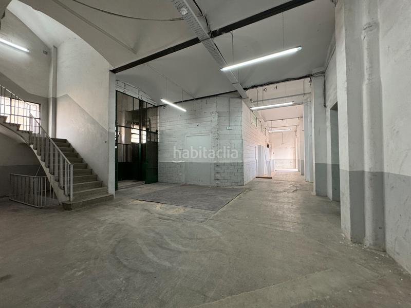 Foto 6dcaea1c-c6c9-4ec0-981e-1ce852963100. Affitto capannone industriale in avinguda de barberà 238 in Sabadell