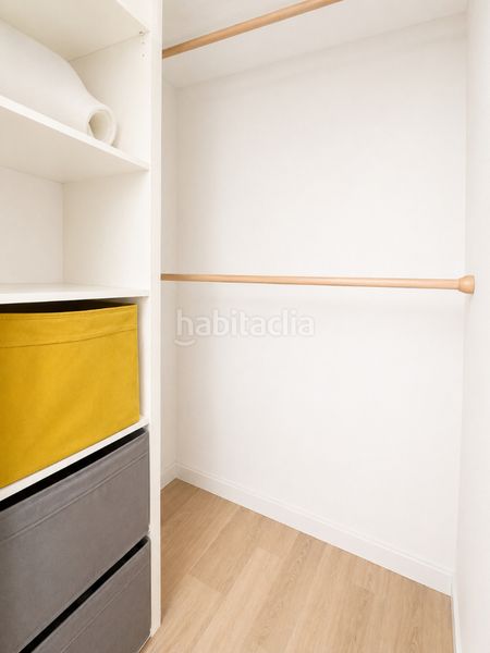 Foto 5c6d2c69-9240-41cb-ba47-3460fe307c6c. Casa adossada amb xemeneia calefacció aparcament a Castellar del Vallès