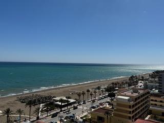 Location Appartement à Avenida benyamina 14. Alquiler por mes y o de larga temporada   en  urb las torres de