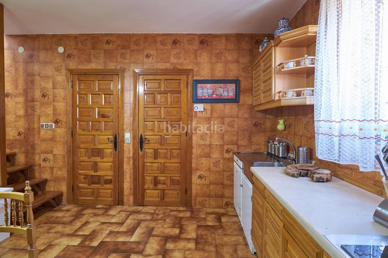 Foto e3ab5b19-4847-4218-b2fe-7a5e138c86a7. Masía en carretera jardin del obispo (jab) 264 complejo turístico finca del valle en Jaén