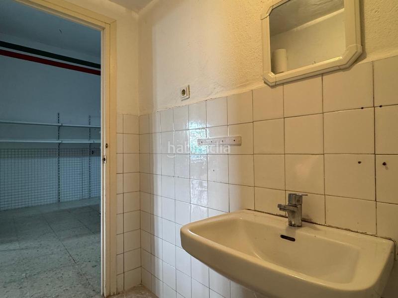 Foto d60d85f7-f8d0-4e5e-b3ee-86beab77ed2f. Alquiler local comercial  en benalmadena en Benalmádena