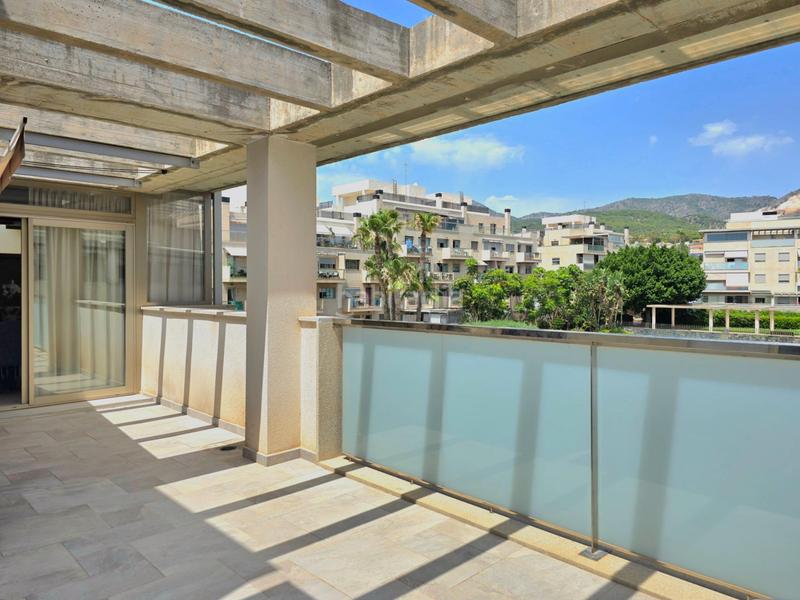 Foto 1904e9b5-c99b-4d87-9d5c-3c2e6057d60c. Ático en calle angel carazo gomez 8 ático dúplex en venta en Torremolinos