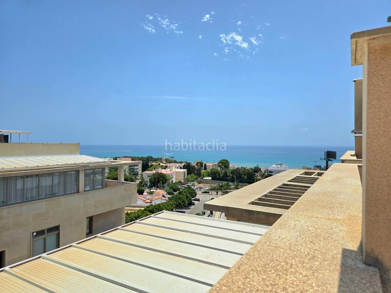 Foto 6ee1d299-f49c-48a6-a202-384ef503209d. Ático en calle angel carazo gomez 8 ático dúplex en venta en Torremolinos