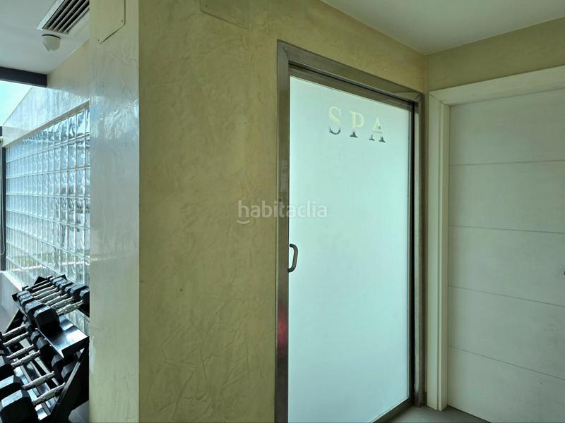 Foto f3323181-4666-444b-b27c-35ff39ece690. Ático en calle angel carazo gomez 8 ático dúplex en venta en Torremolinos