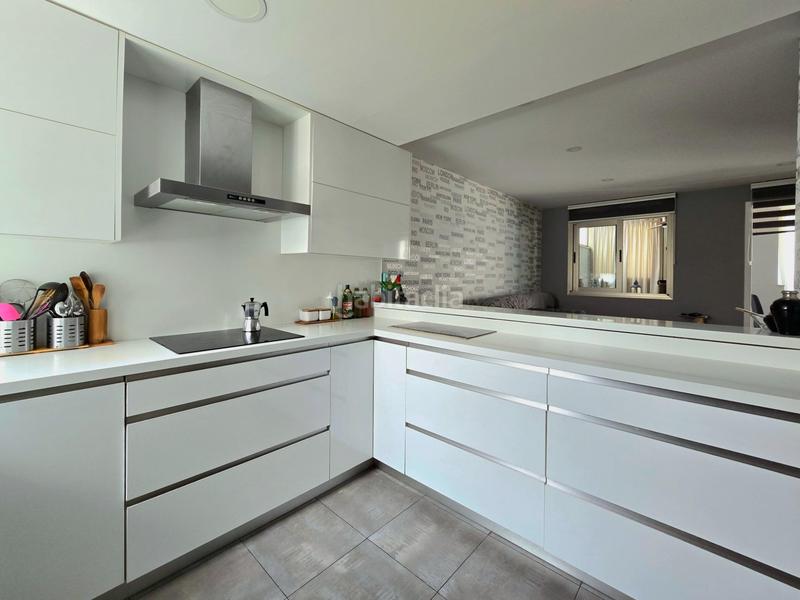 Foto fb8c7783-51ba-4bbe-8b9c-4b7d1d657494. Ático en calle angel carazo gomez 8 ático dúplex en venta en Torremolinos