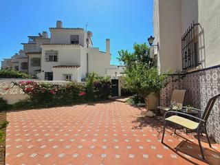 Casa adossada a Lucena 1. Chalet adosado en torremolinos
