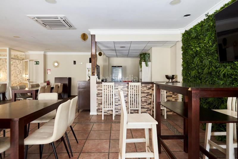 Foto 7c892997-cc57-40ee-b024-8342b6dbecac. Local comercial a avenida de san juan de la cruz 20 a Mancha Real